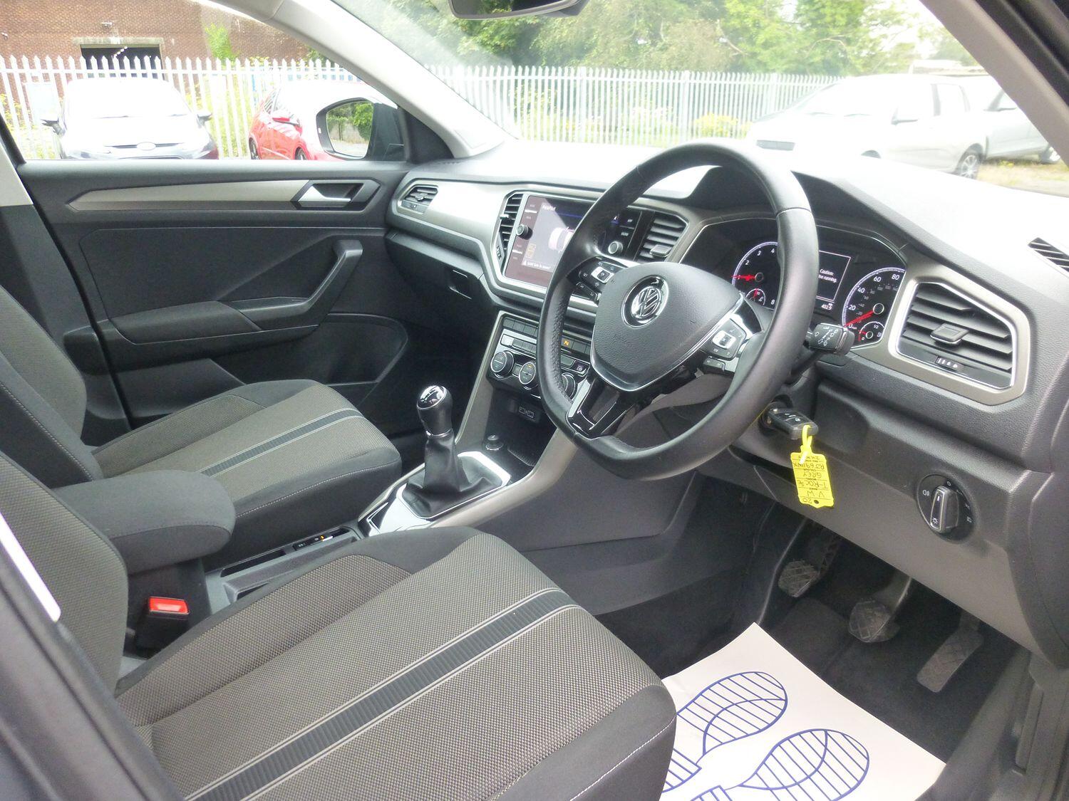 Volkswagen T Roc