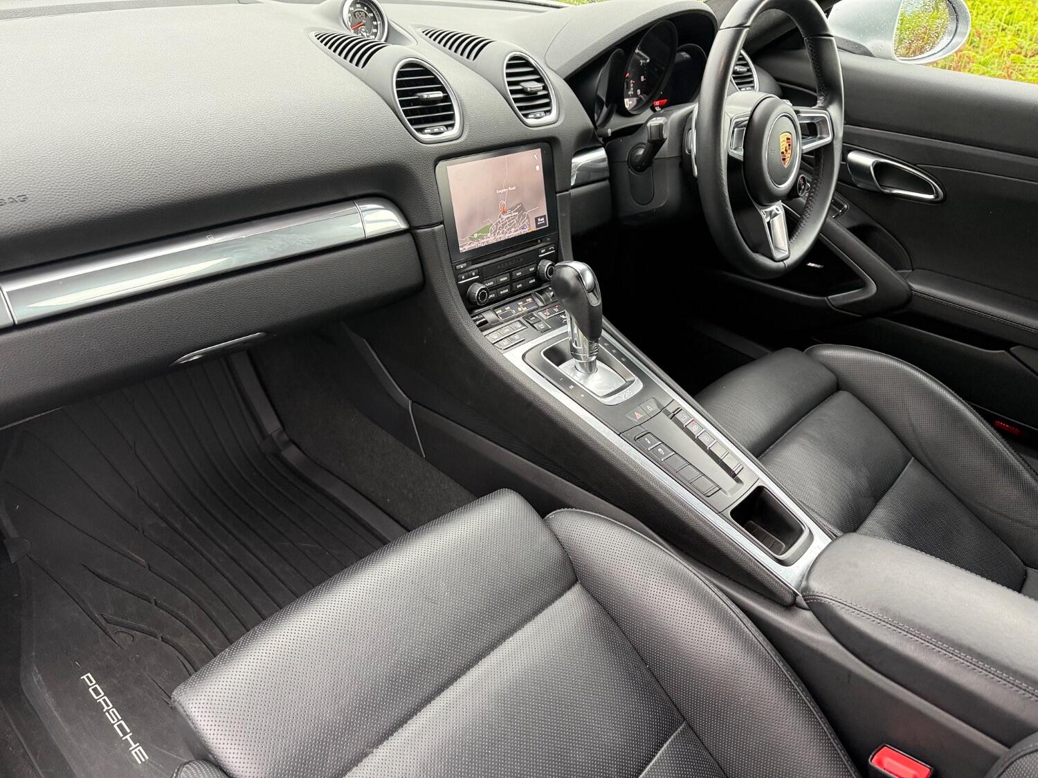 Porsche 718