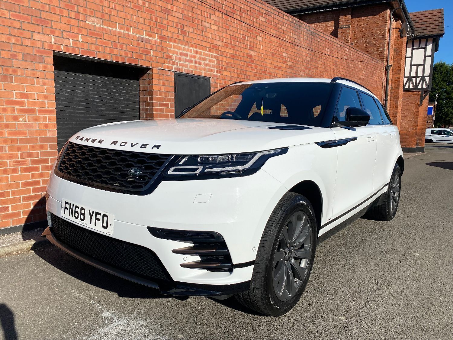 Land Rover Range Rover Velar