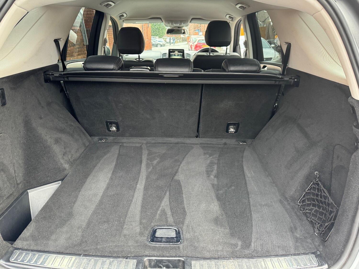 Mercedes Benz GLE-CLASS