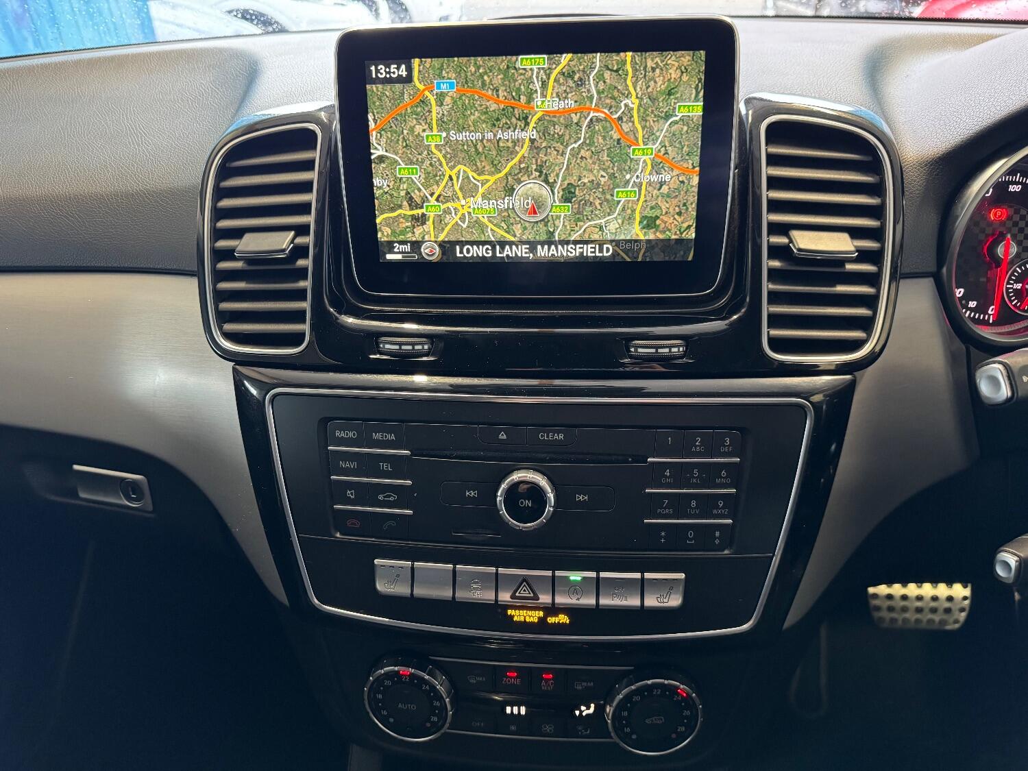 Mercedes Benz GLE-CLASS
