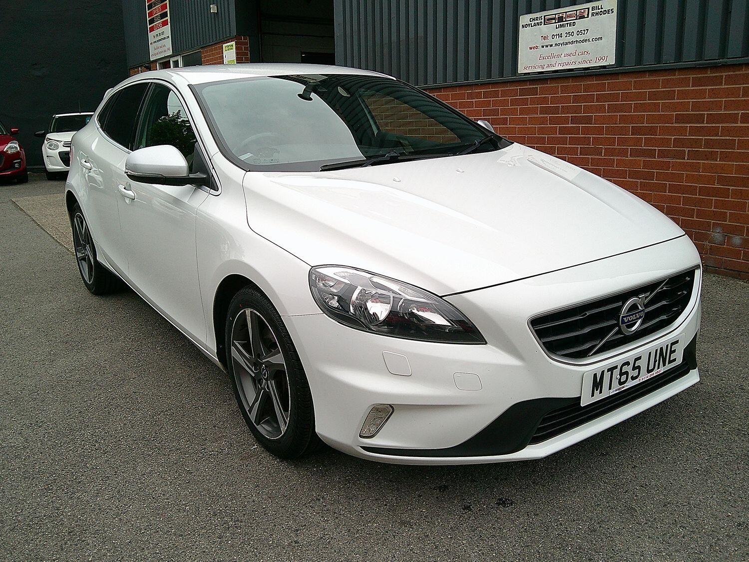 Volvo V40