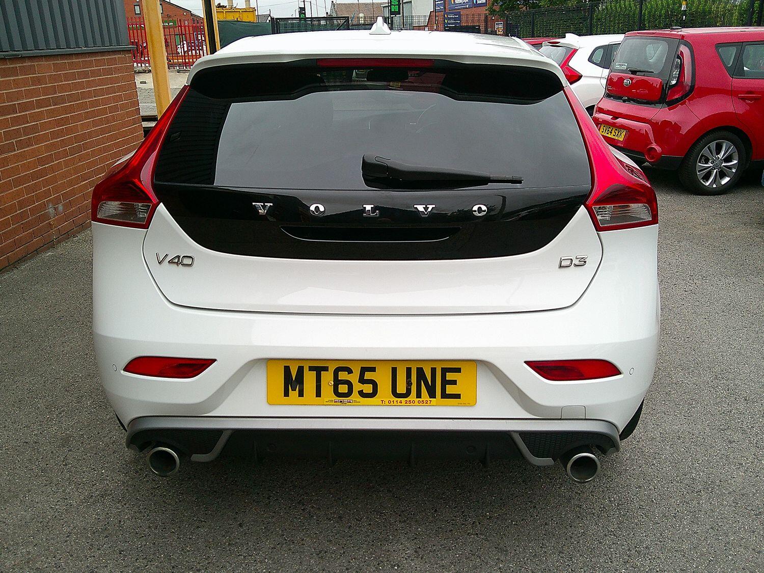Volvo V40