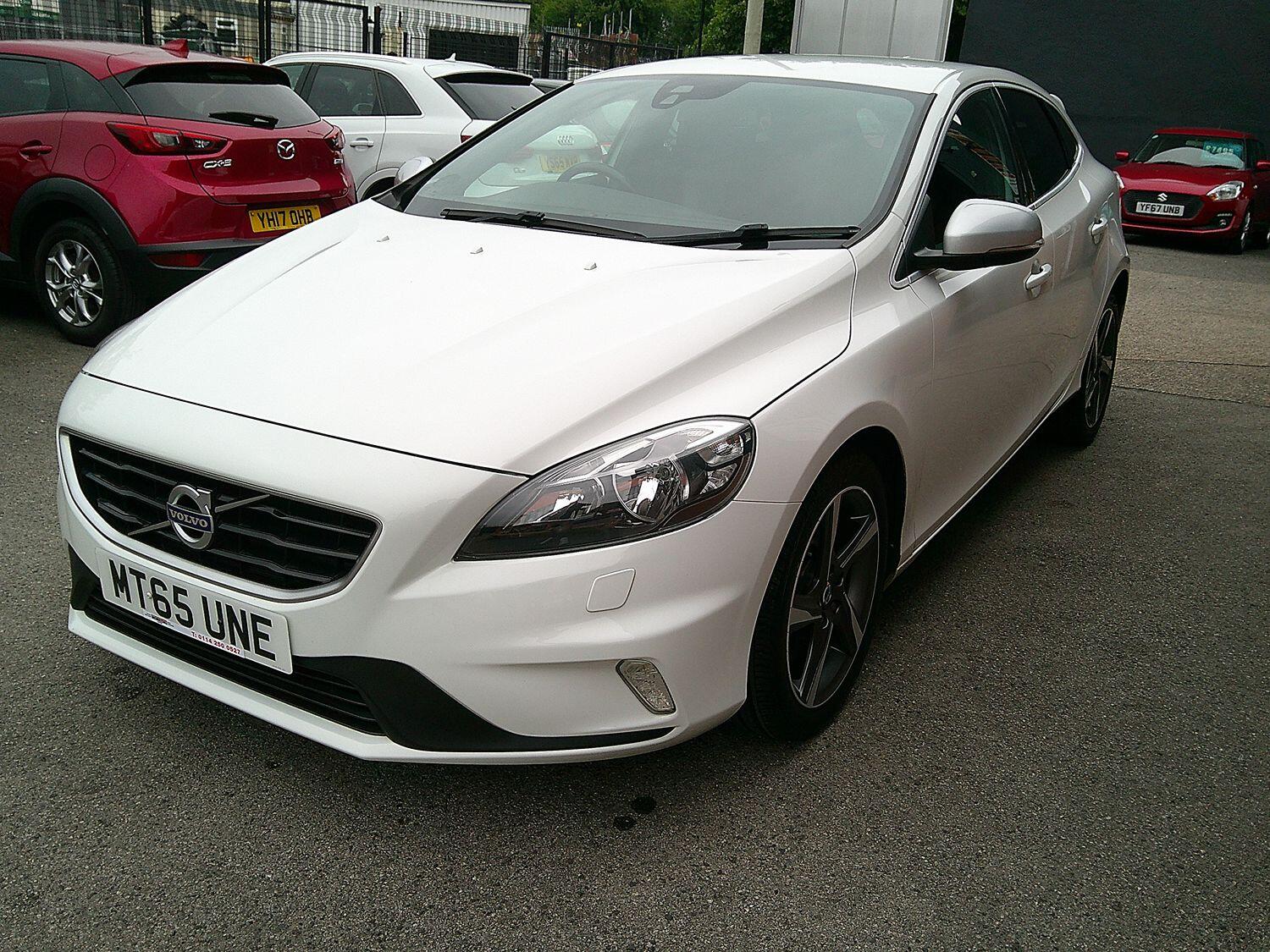 Volvo V40