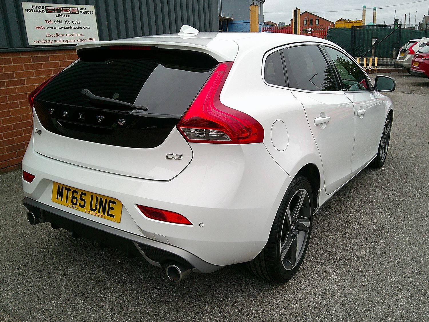 Volvo V40