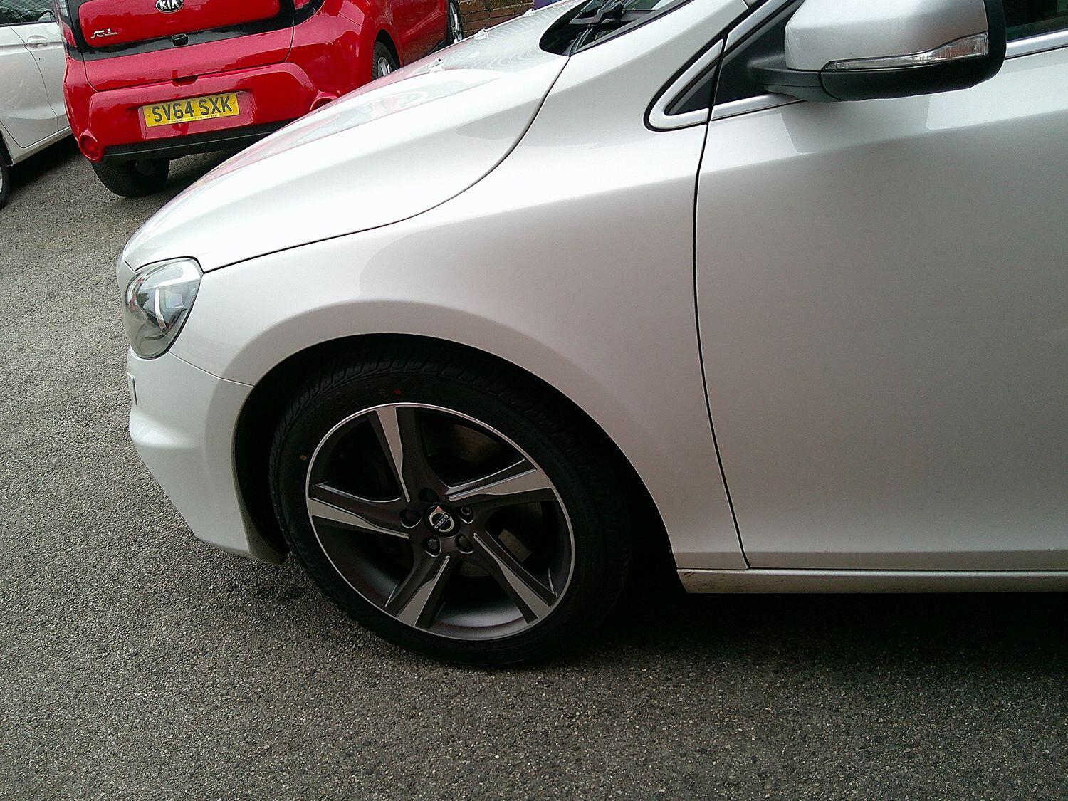 Volvo V40