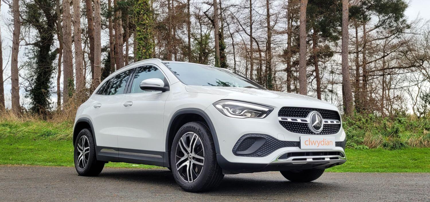 Mercedes Benz GLA Class