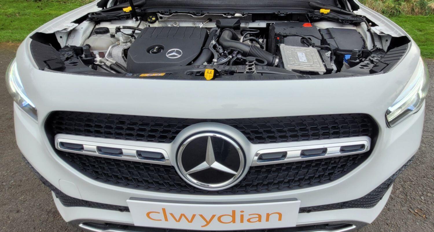 Mercedes Benz GLA Class