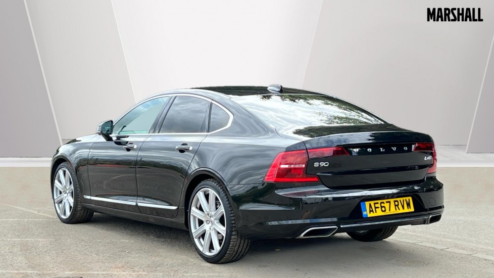 Volvo S90