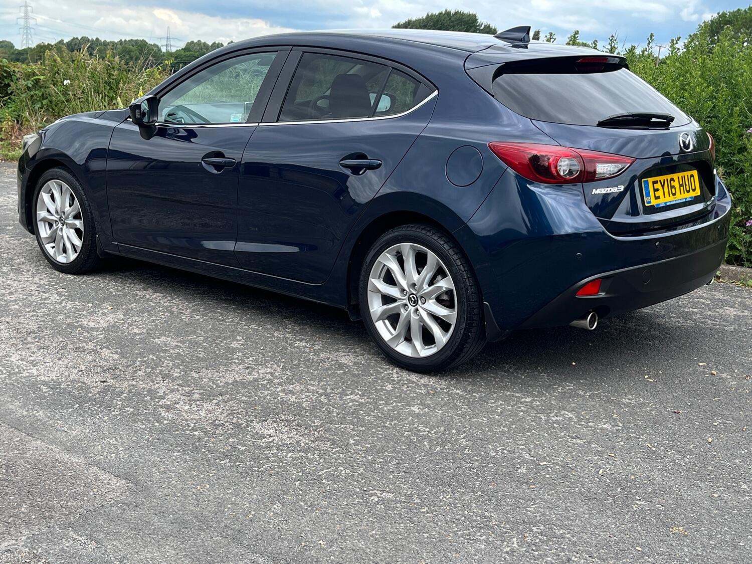 Mazda 3