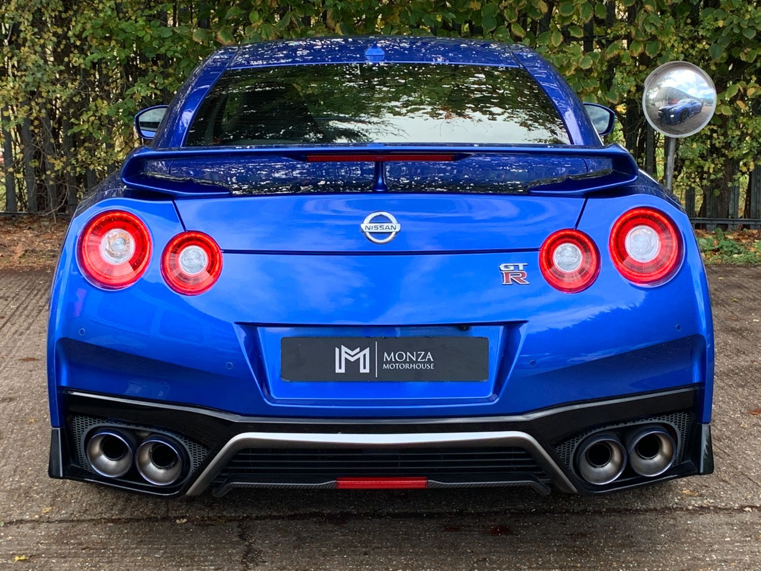 Nissan Gt R