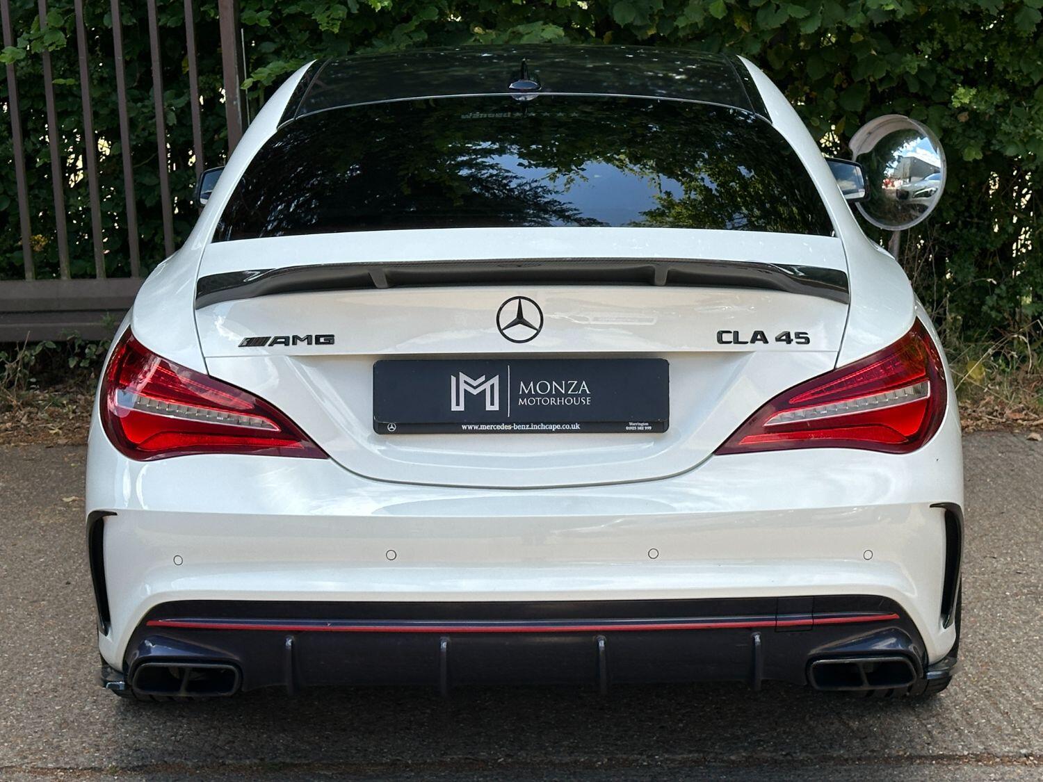 Mercedes Benz CLA