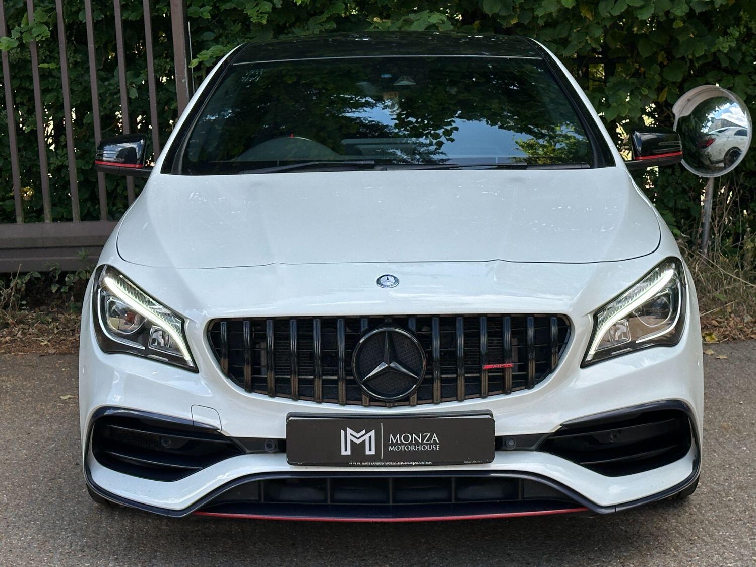 Mercedes Benz CLA
