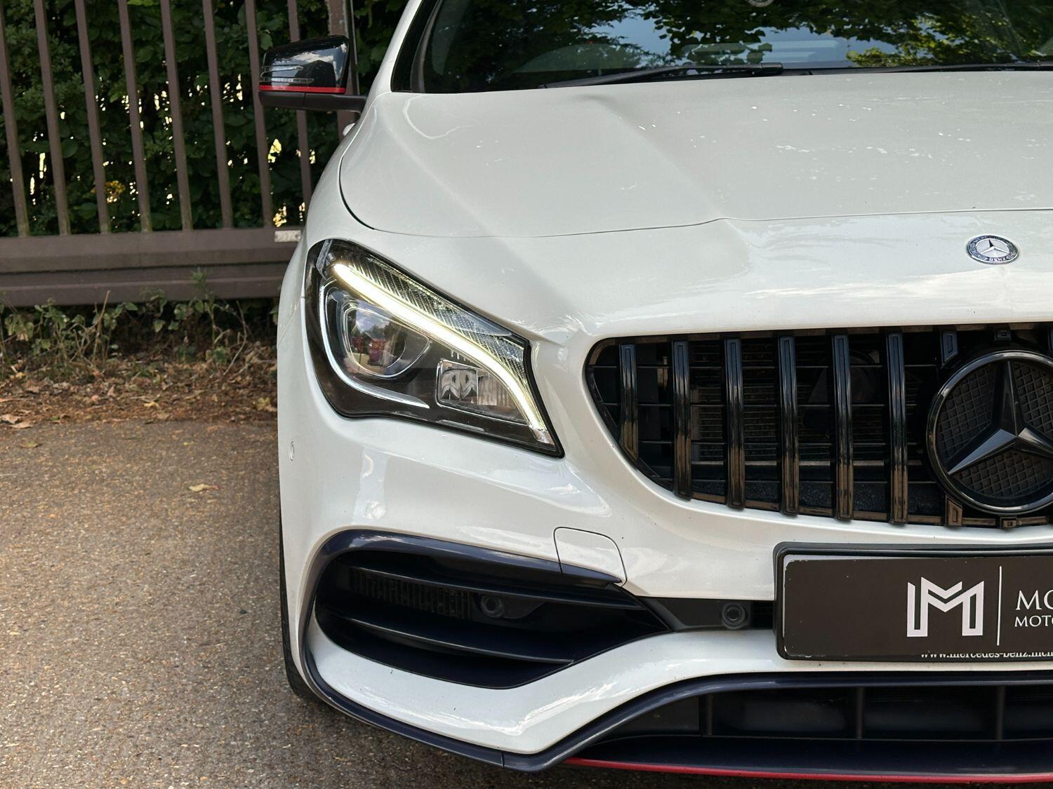 Mercedes Benz CLA
