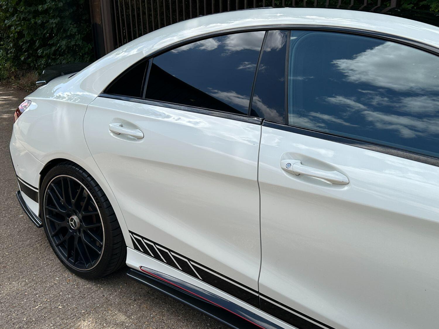 Mercedes Benz CLA