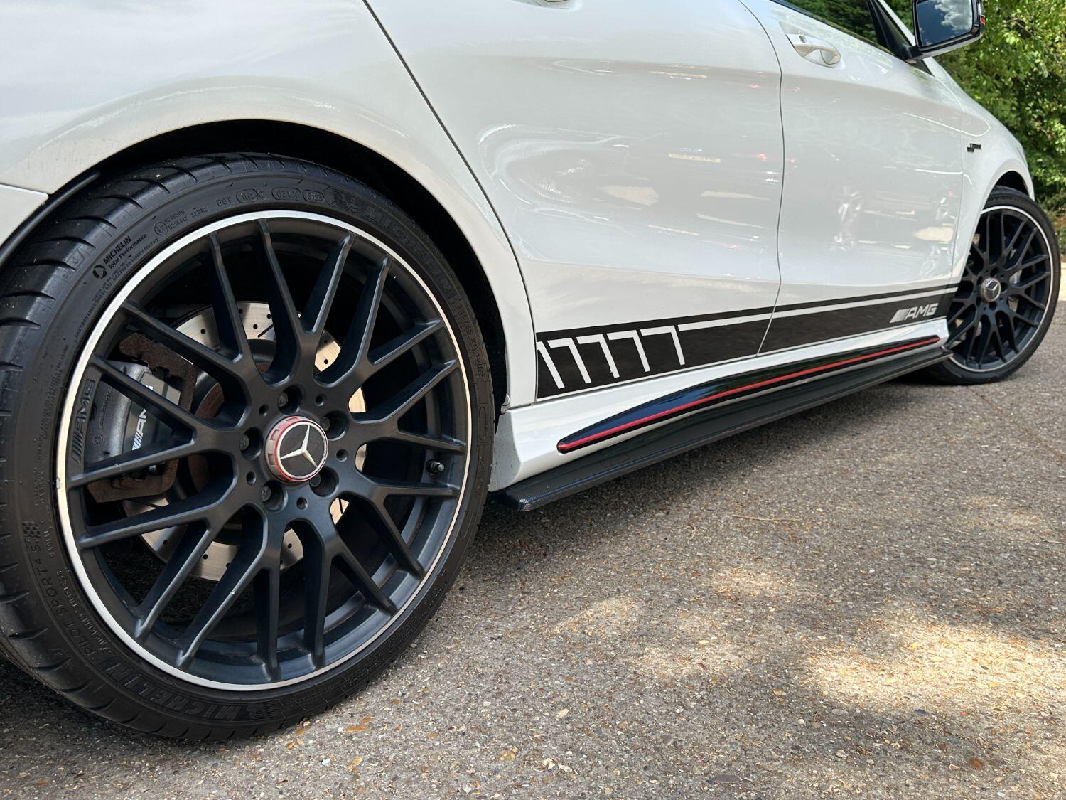 Mercedes Benz CLA