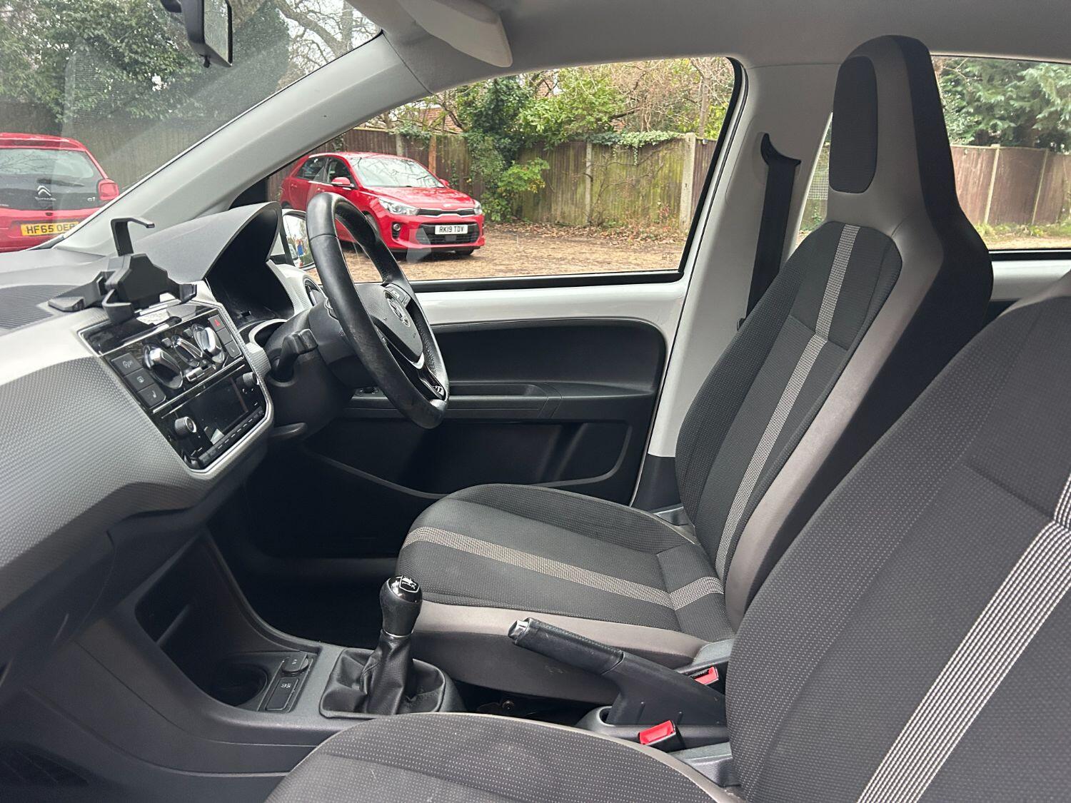 Volkswagen UP