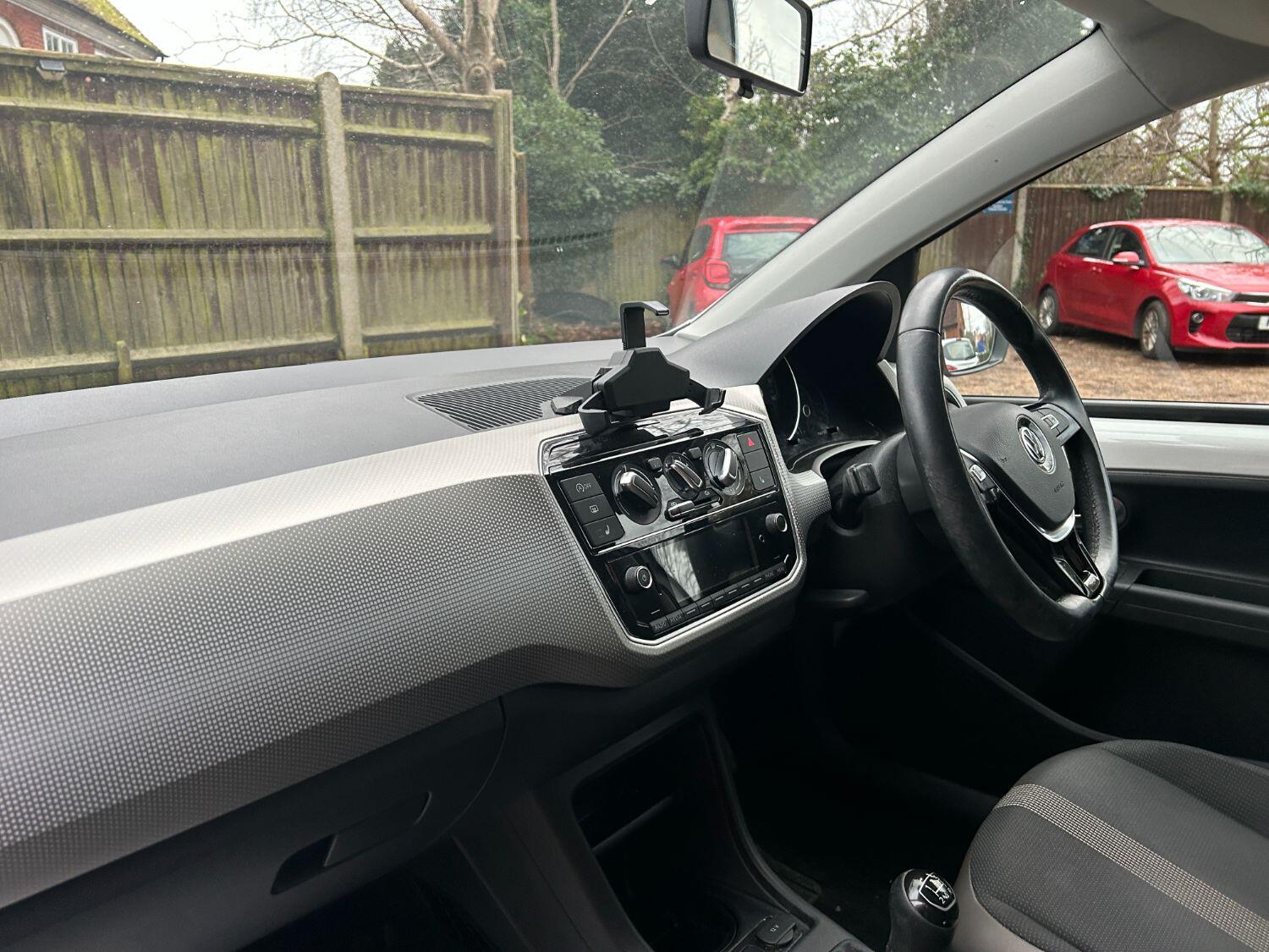 Volkswagen UP