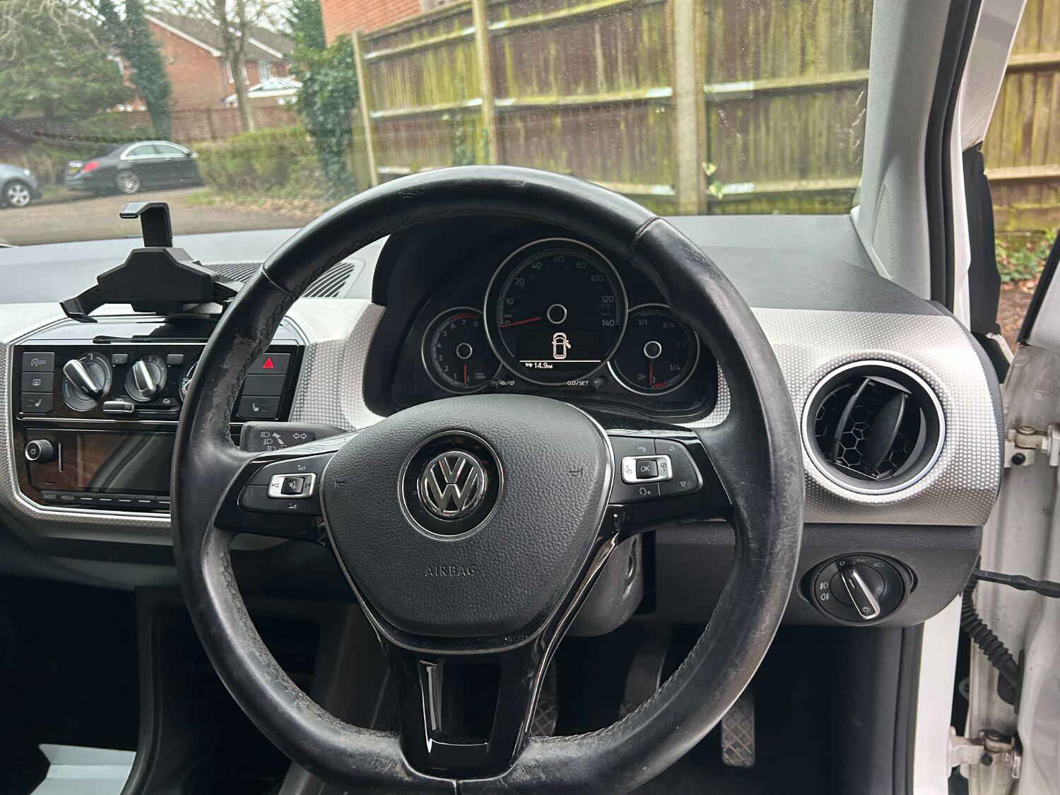 Volkswagen UP