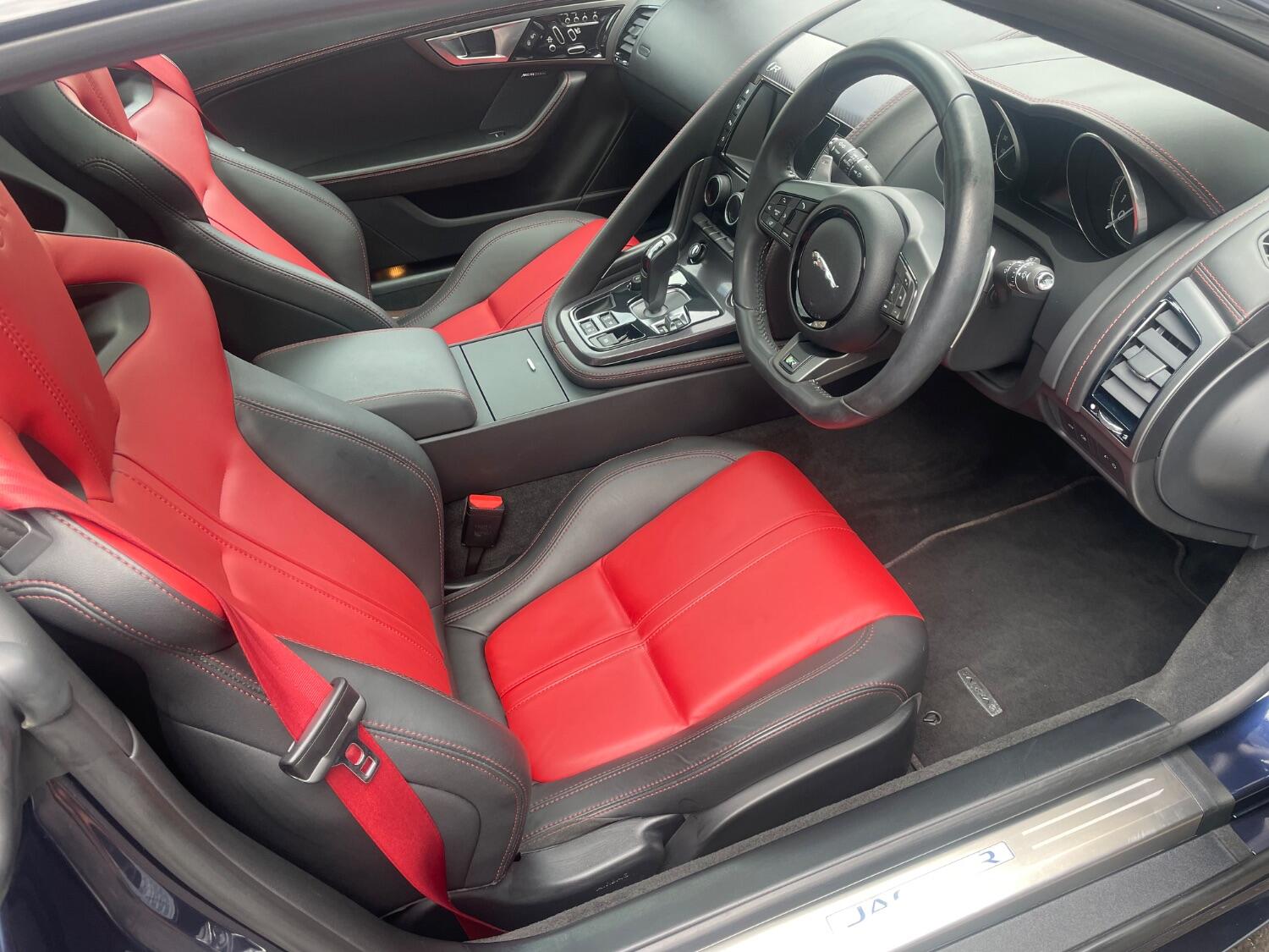 Jaguar F Type