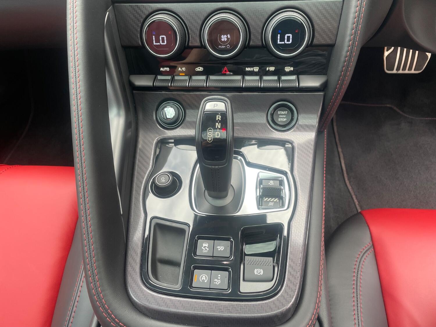 Jaguar F Type