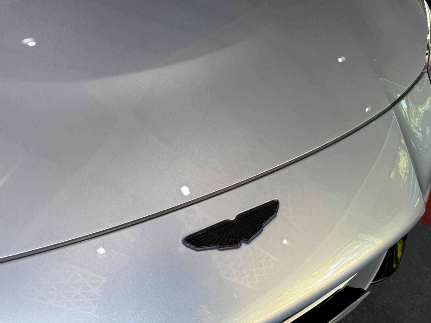 Aston Martin Vantage