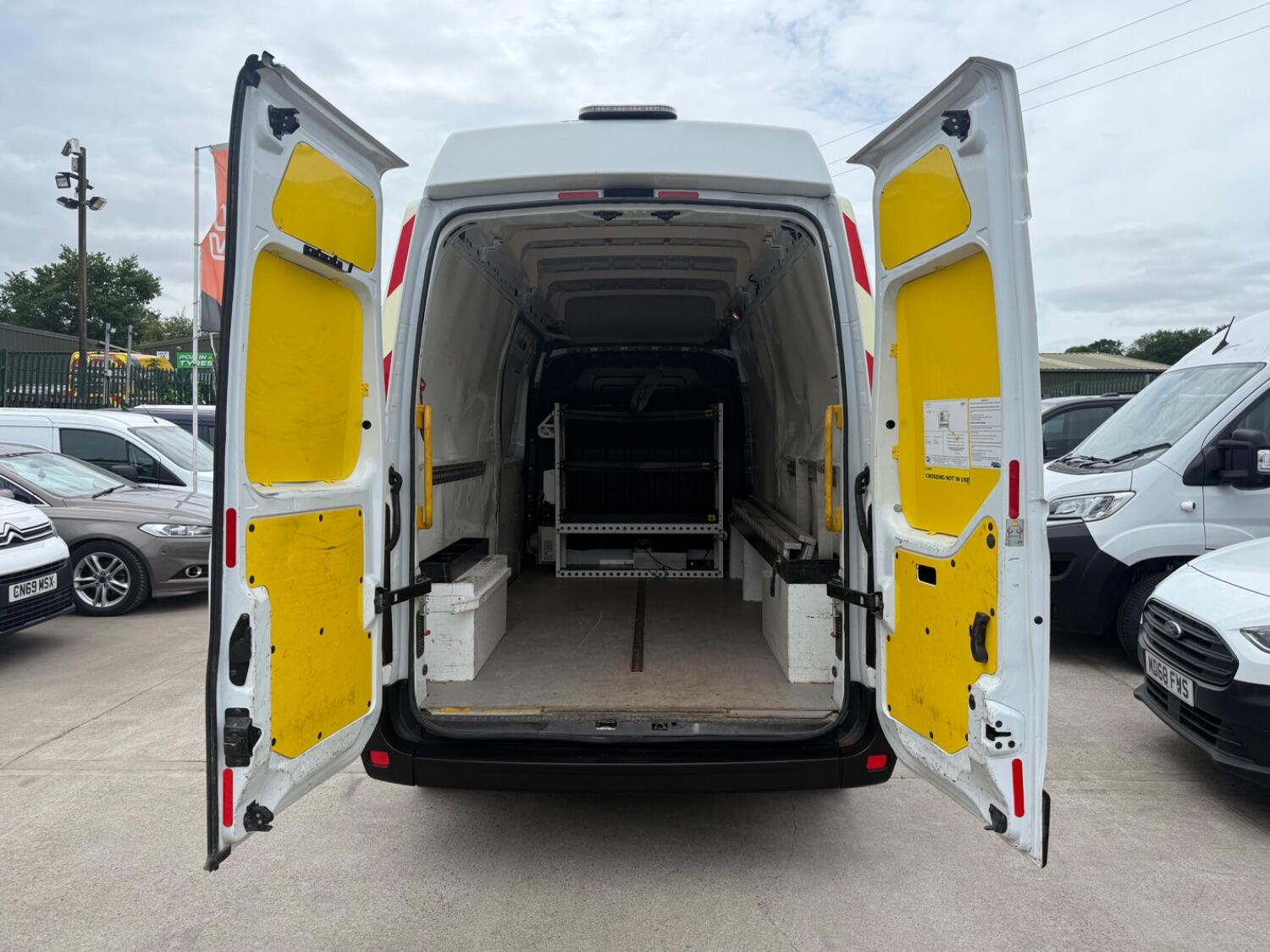 Vauxhall Movano