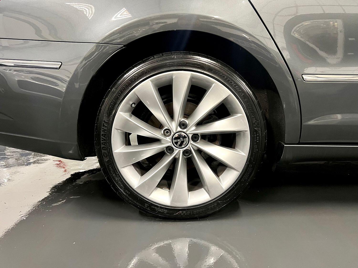Volkswagen CC