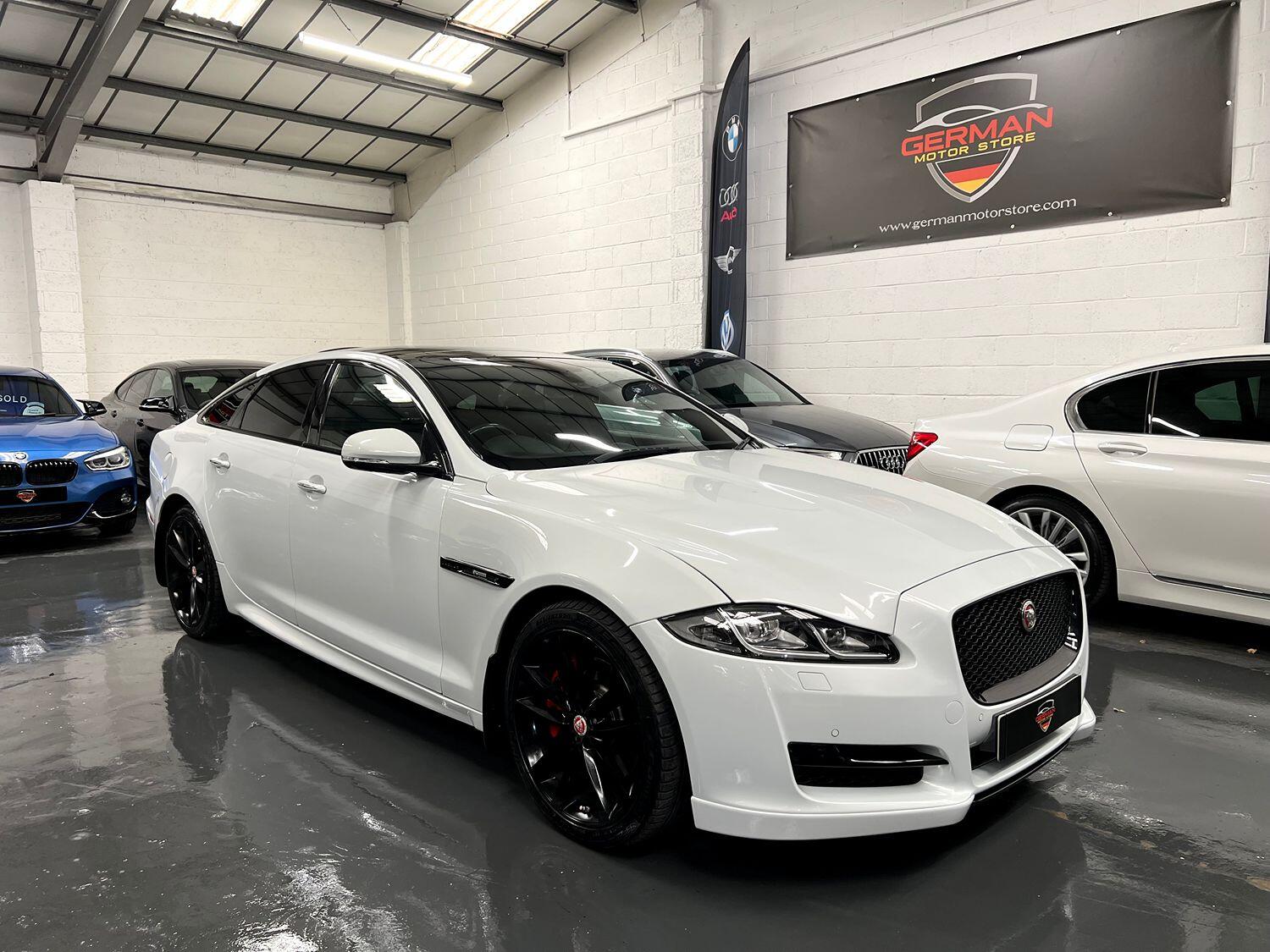 Jaguar XJ