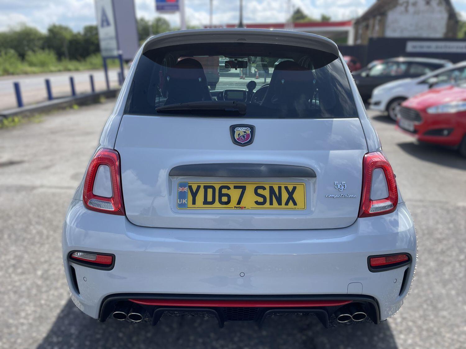 Abarth 595