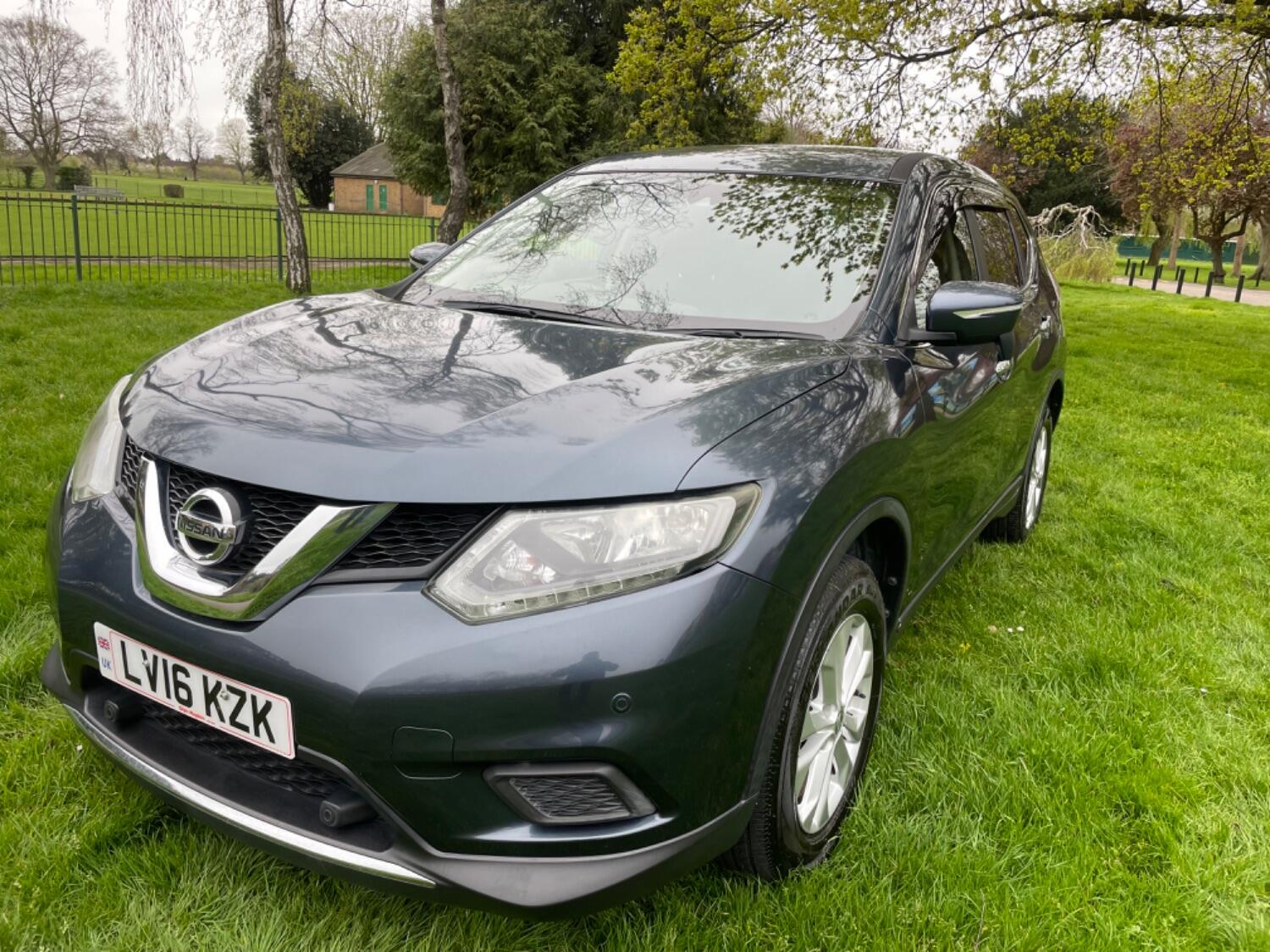 Nissan X Trail
