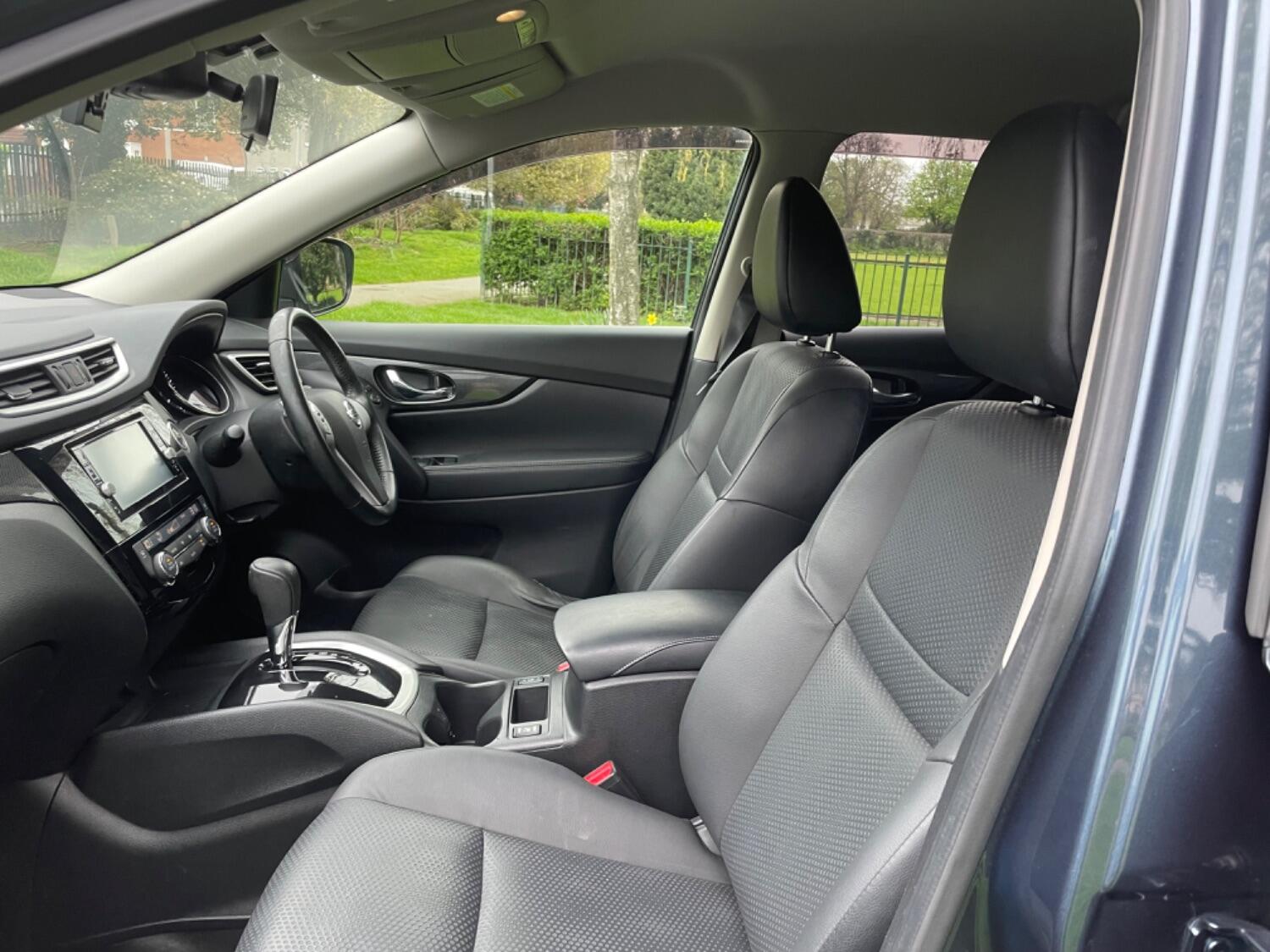 Nissan X Trail