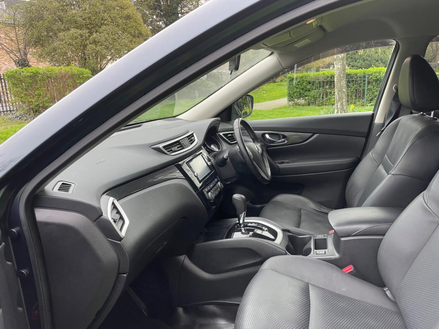 Nissan X Trail