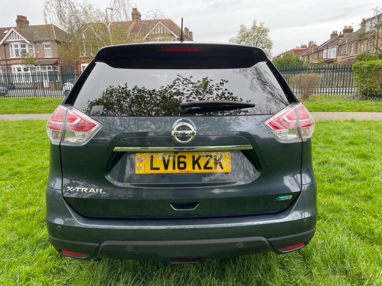 Nissan X Trail