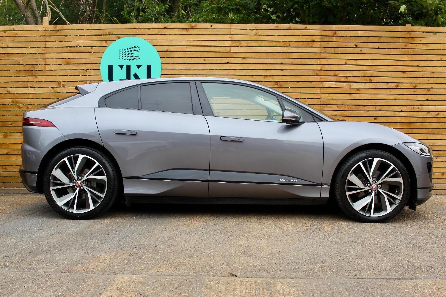 Jaguar I Pace