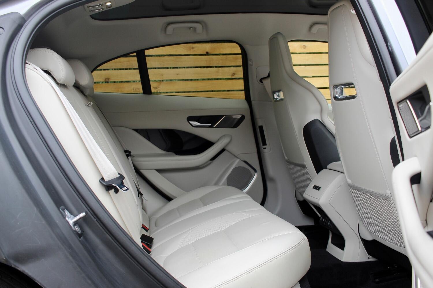 Jaguar I Pace