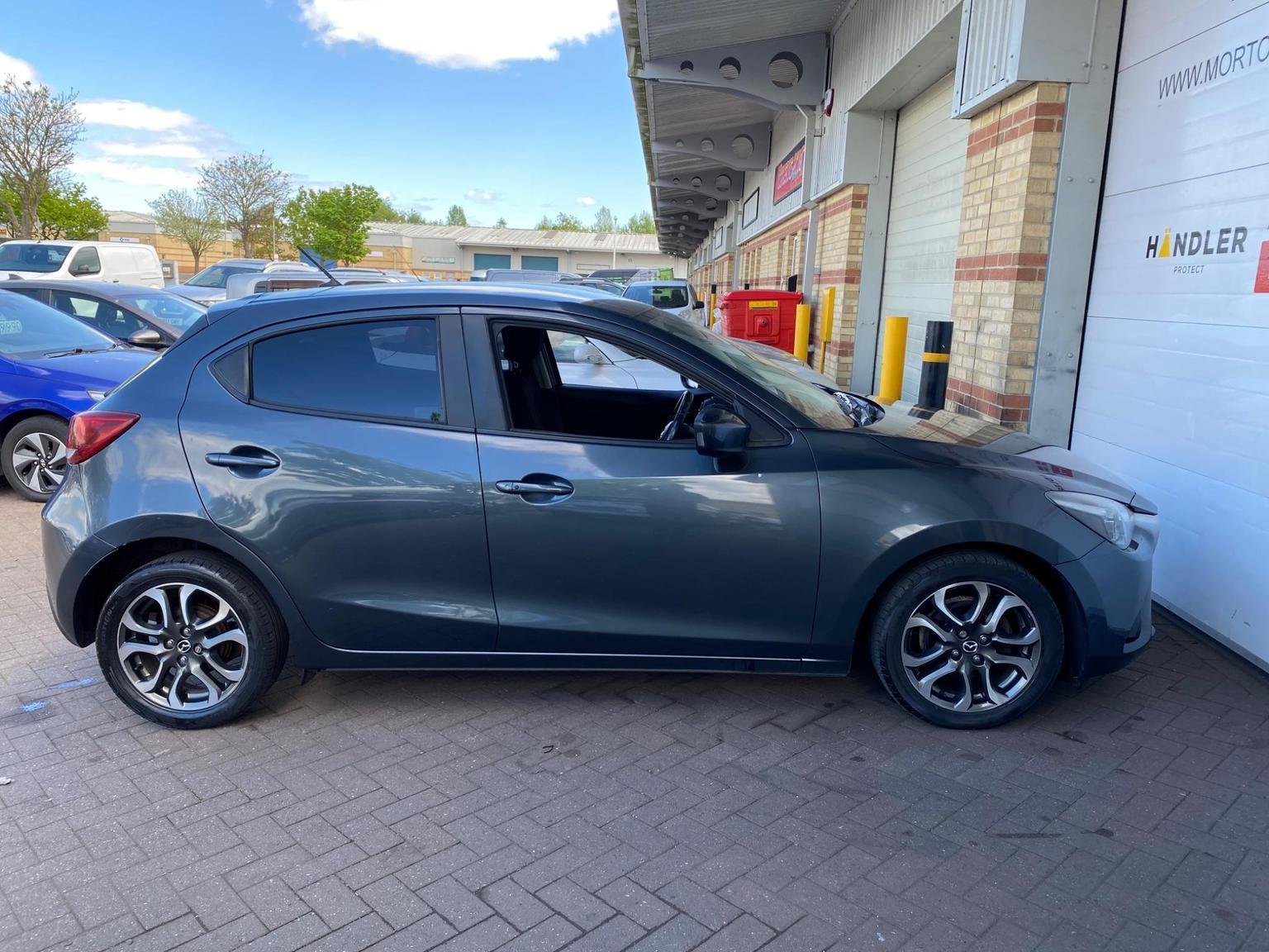 Mazda 2