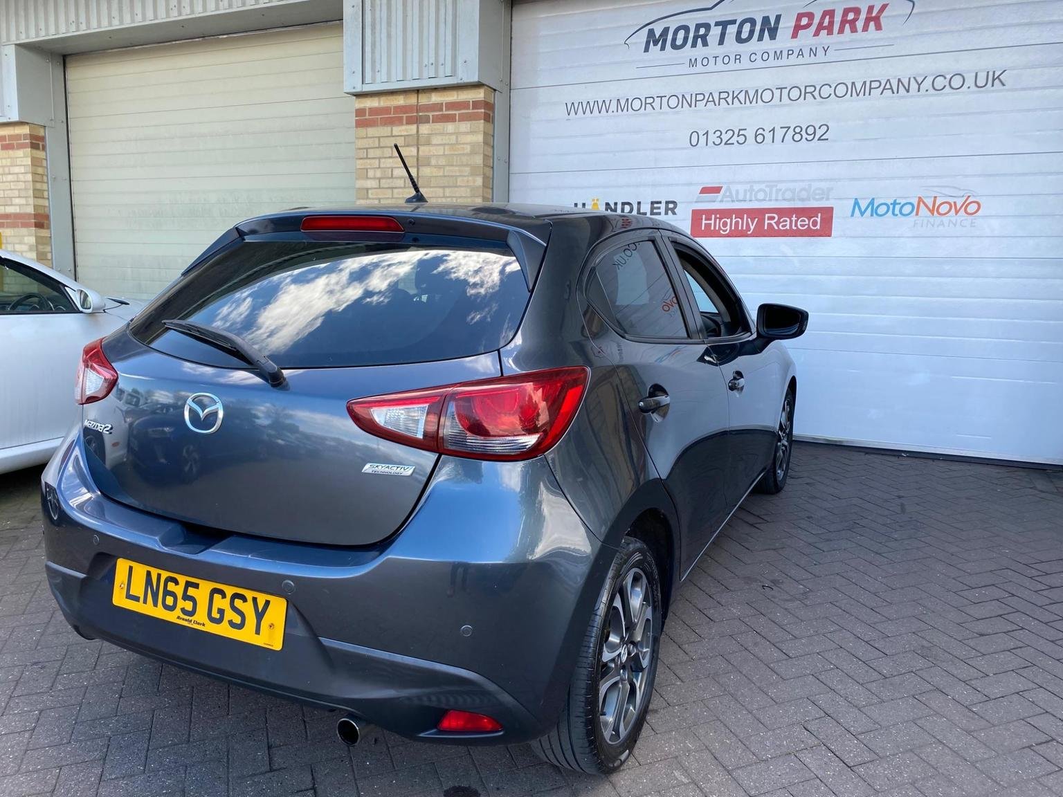 Mazda 2