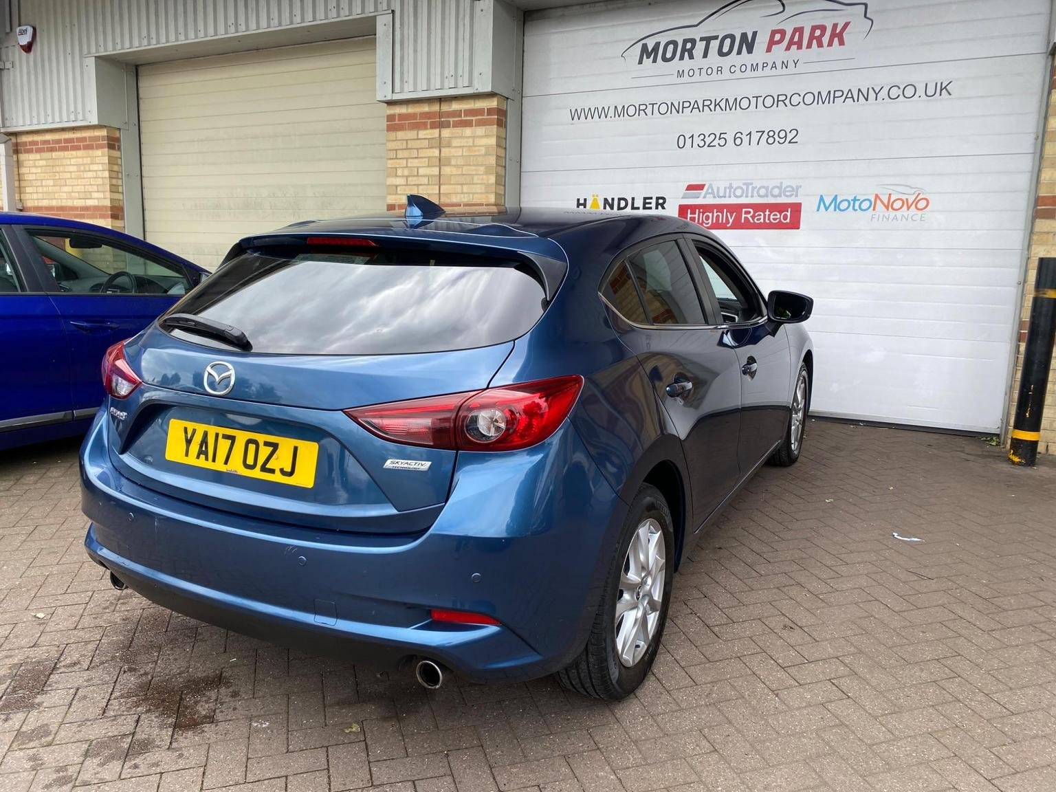 Mazda 3