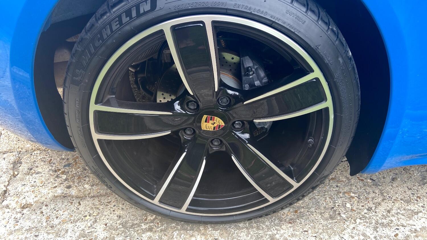 Porsche 718