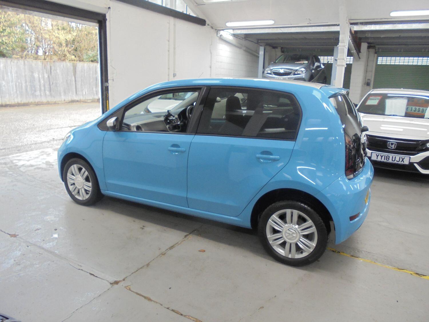 Volkswagen UP