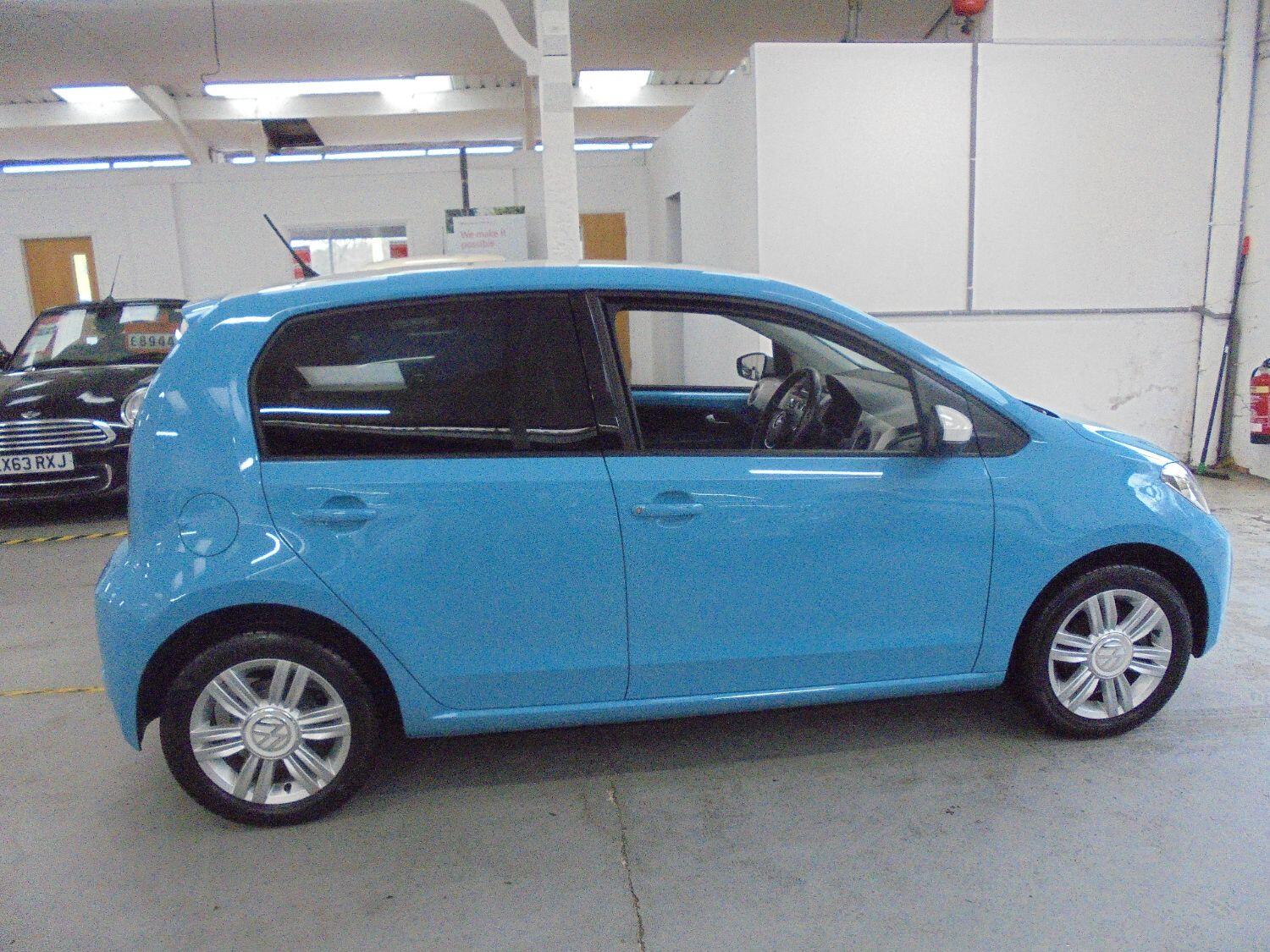 Volkswagen UP