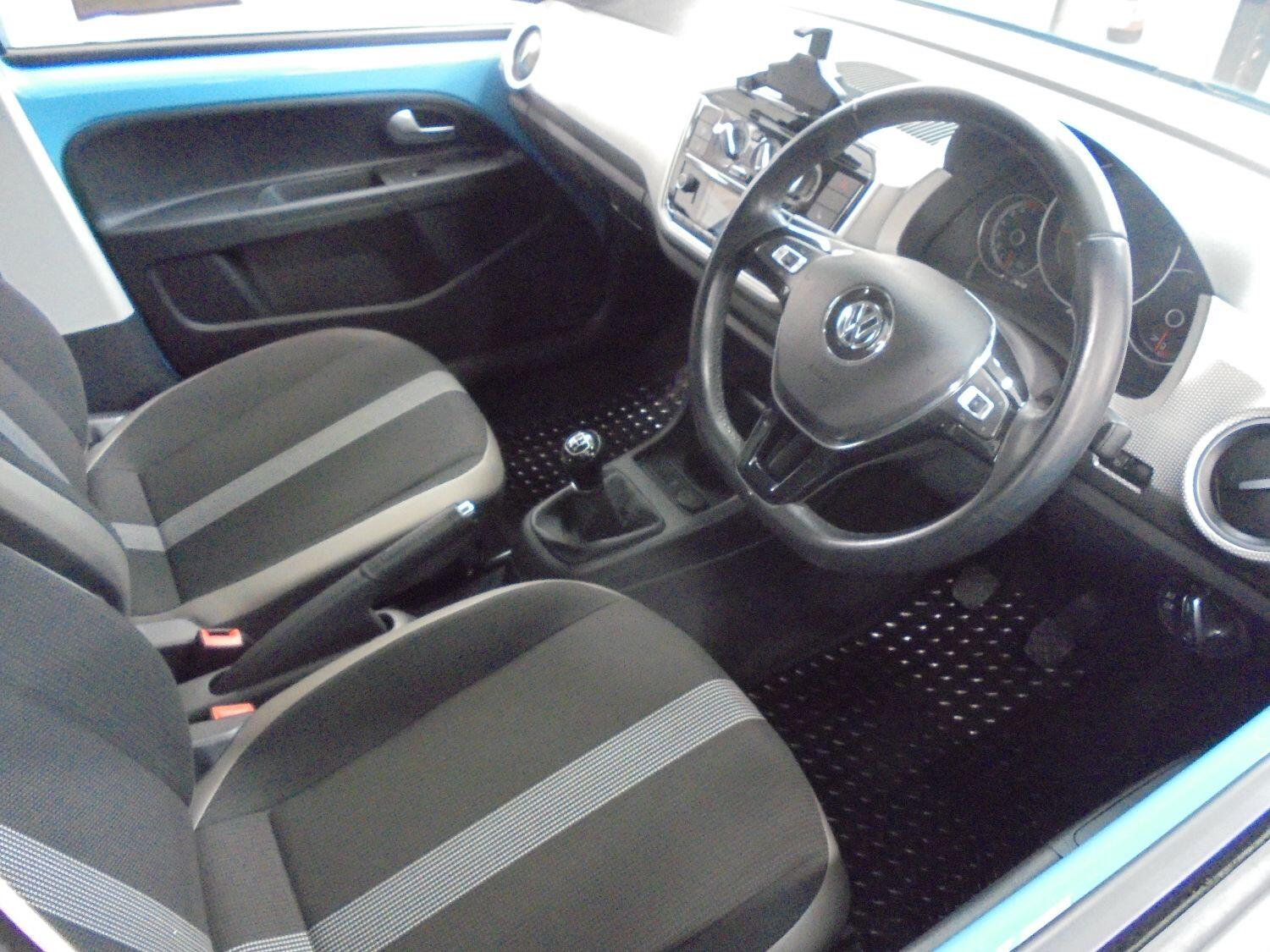 Volkswagen UP