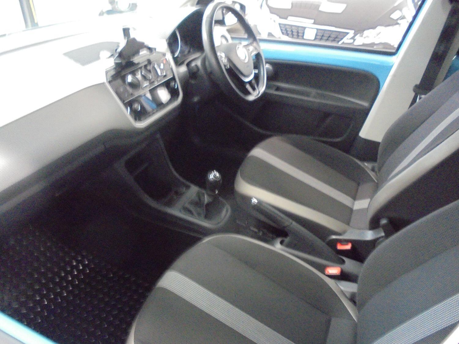 Volkswagen UP