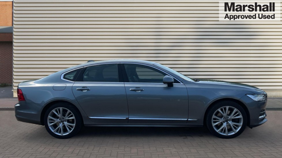 Volvo S90