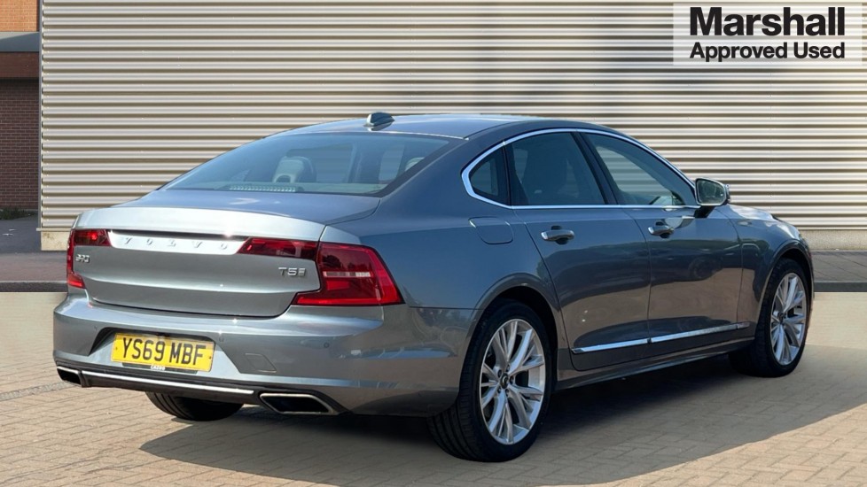 Volvo S90