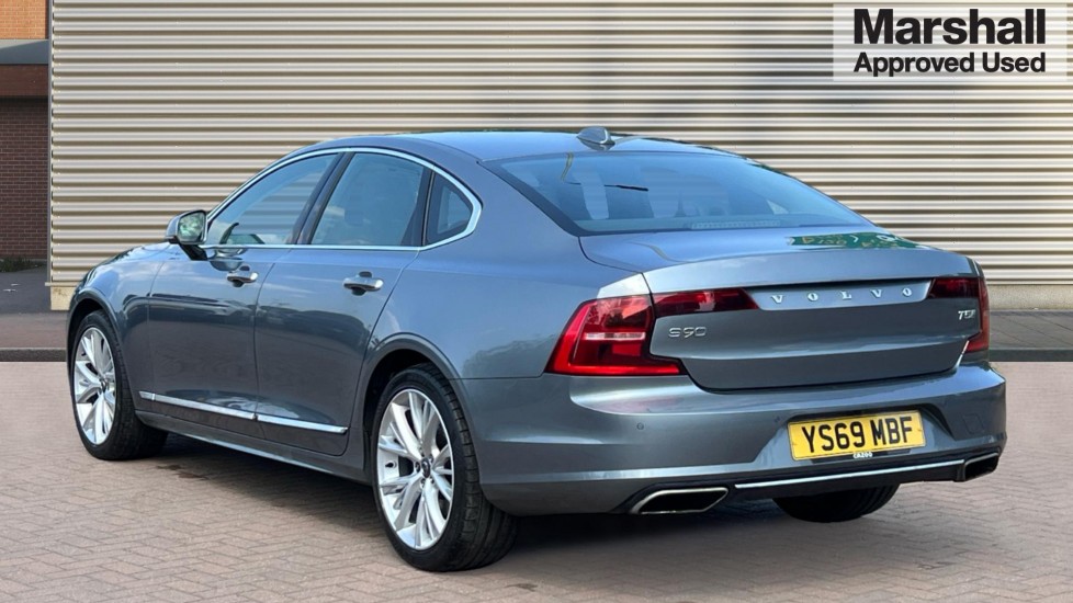 Volvo S90
