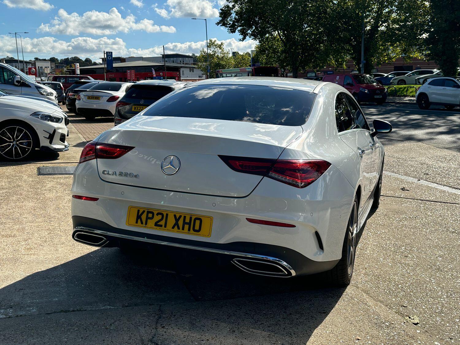 Mercedes Benz CLA