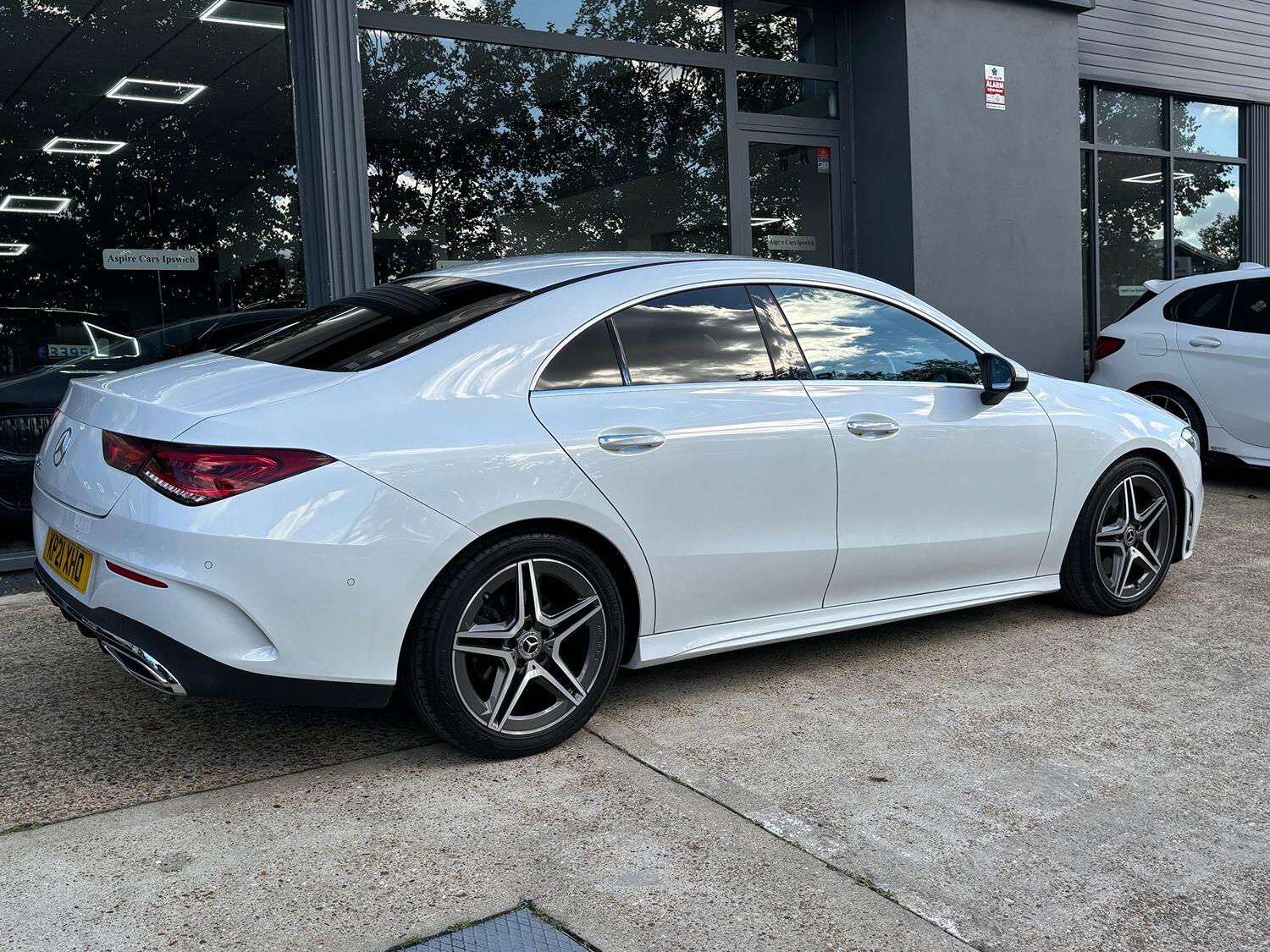 Mercedes Benz CLA