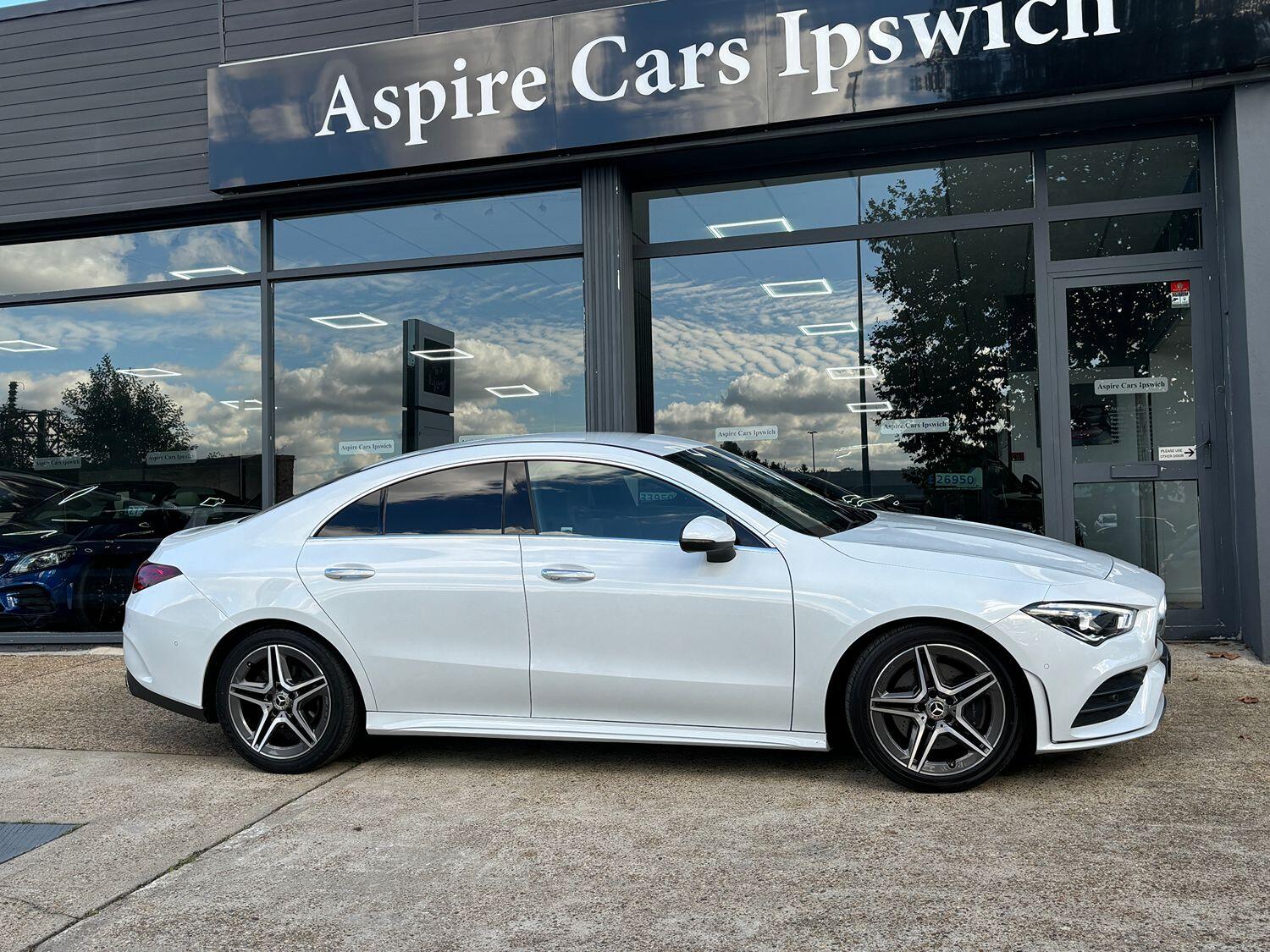 Mercedes Benz CLA